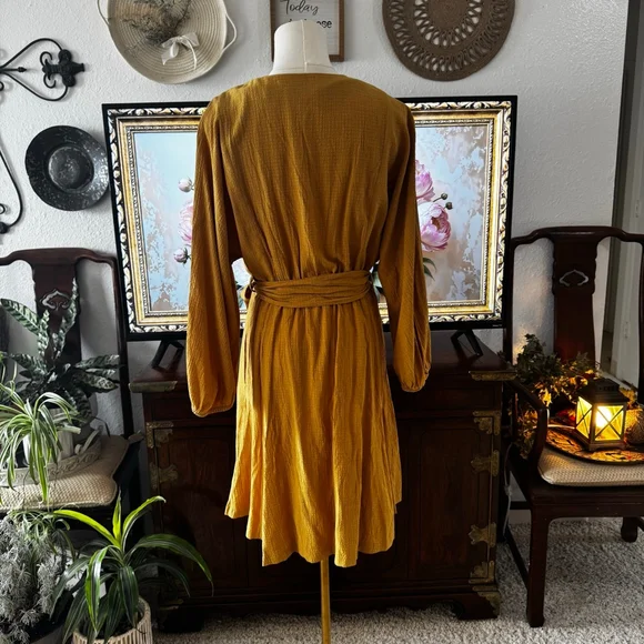 Calvin Klein Mustard Yellow Belted Wrap Dress Size 4 - Picture 6 of 11